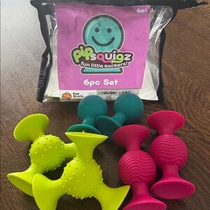 pipSquigz Fun Little Suckers 6pc Set - Green and Pink